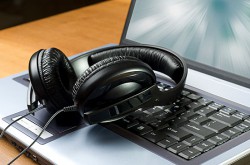 Преимущества прослушивания музыки онлайн